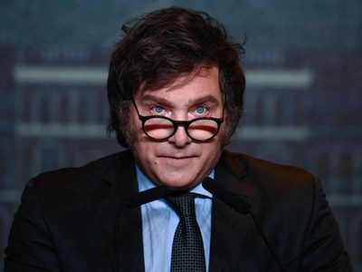 42 años de Malvinas: Javier Milei convocó a una “era de reconciliación con las Fuerzas Armadas”