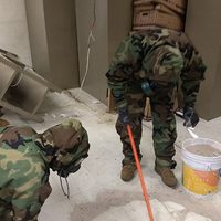 La Semar retira mercurio líquido derramado durante el sismo en instalaciones de la SCT