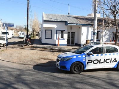 Durante la madrugada, robaron en la sede de la comisión vecinal de Altos del Limay