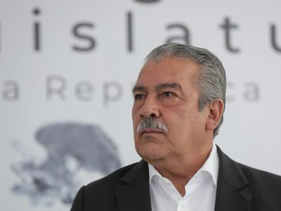 Senador Raúl Morón rechaza acusación de Grecia Quiroz sobre supuesto vínculo con asesinato de Manzo