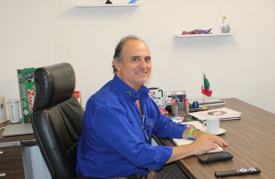 Alejandro Yesugai Frías Díaz presidente de la Canacintra en Tabasco Foto Facebook
