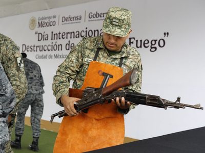 Suman más de dos mil armas recuperadas por medio del programa "Sí al Desarme"