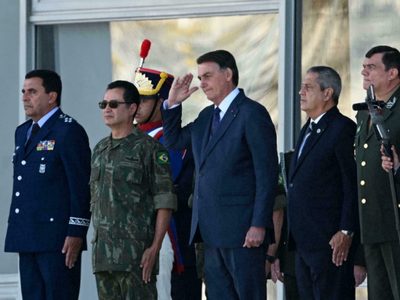 Más de 150 líderes progresistas alertan por amenazas a la democracia de la mano de Bolsonaro