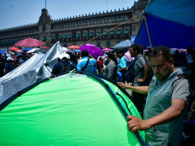 Sheinbaum llamó a la CNTE al diálogo para “convivir” en el Zócalo durante su cierre de campaña