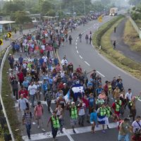 La Segob a Trump: México no caerá en exigencias por caravana