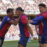 Raphinha lidera la remontada del Barcelona por 4-3 sobre el Celta en La Liga