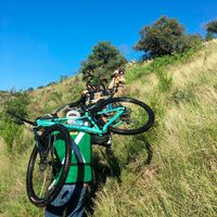 Hallan a 14 ciclistas que se extraviaron en la Sierra de Imuris, en Sonora