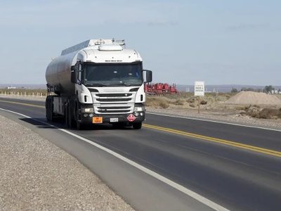 Darío Martínez cuestionó la ley de peajes en rutas de Neuquén