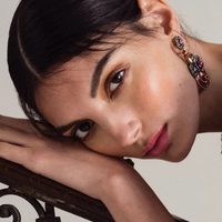 Delineado perfecto: este es el color que resalta tus ojos marrones y que le aporta un toque fresco a tu maquillaje