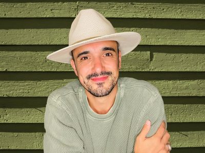 Es otro: el sorprendente cambio de imagen de Abel Pintos