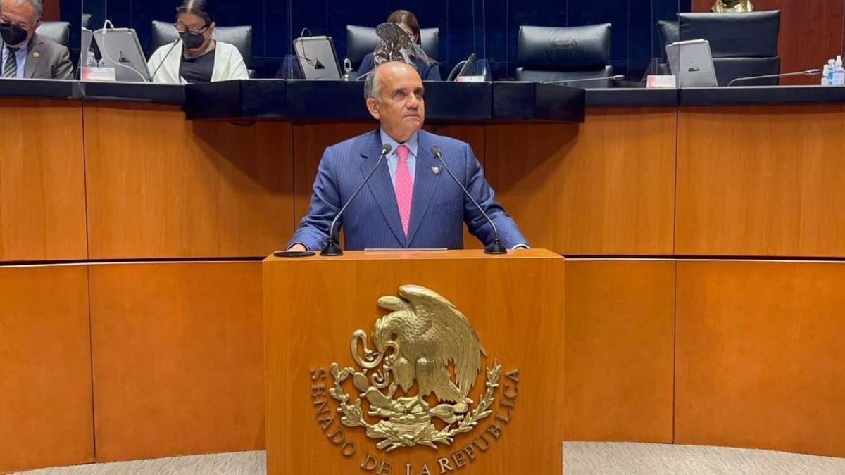 El senador del PRI, Manuel Añorve