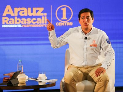 Ecuador elige presidente y a Andrés Arauz no lo dejan votar
