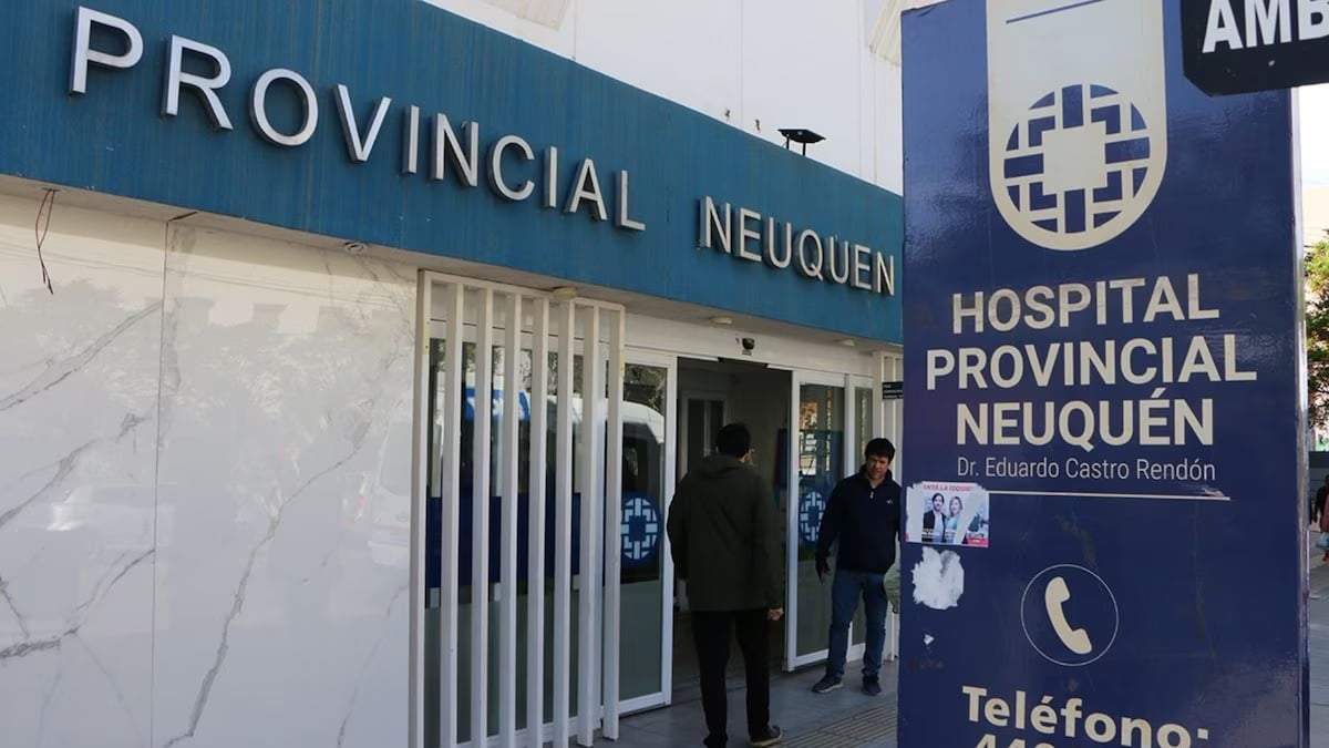 Acceso al hospital Castro Rendón de Neuquén. Fuente (Facebook)