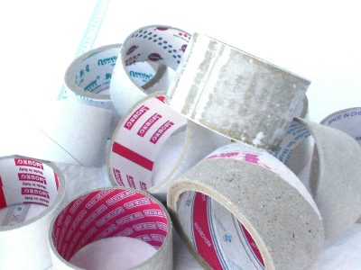 No tires los rollos de cinta adhesiva vacíos: creá este proyecto súper necesario para tener en tu oficina