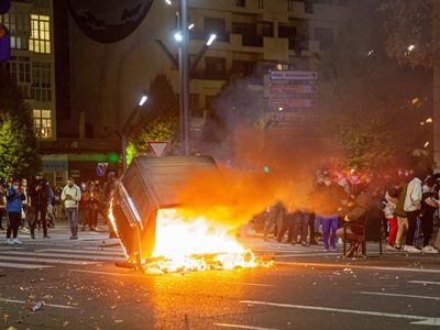 60 detenidos tras segunda noche de furia en España: videos