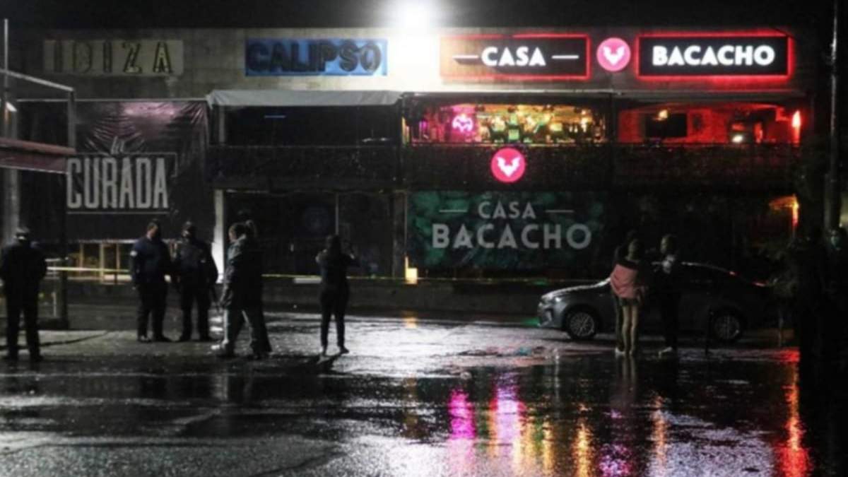 El triple asesinato ocurrió en el bar "Casa Bacacho", ubicado en la zona residencial más importante de Cuernavaca