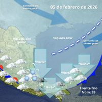 Cubre al país la masa de aire polar del frente frío 33; seguirán las lluvias fuertes el jueves