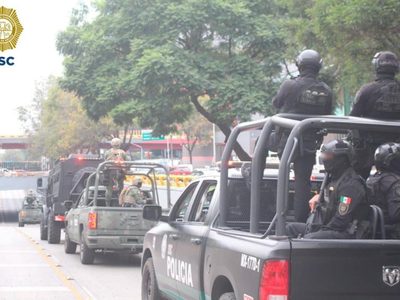 En fuerte operativo de seguridad trasladan a "La Vaca" a El Altiplano (Videos)