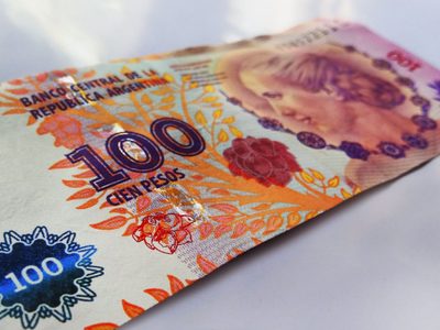 Fernández negó la llegada del billete de $5000