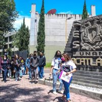 Estudiantes de la FES Acatlán se declaran en paro indefinido