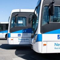 Colectiveros de Neuquén insisten con su reclamo por necesidades básicas que no se cumplen