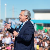 Argentina congela el precio de más de mil 430 productos para frenar la inflación