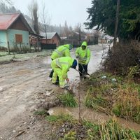 El frío y las lluvias no dan respiro en San Martín de los Andes