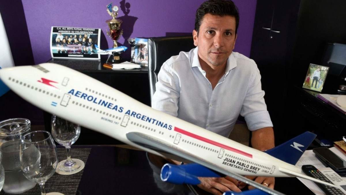 Juan Pablo Brey, secretario general de la Asociación Argentina de Aeronavegantes. Fuente: (Twitter)