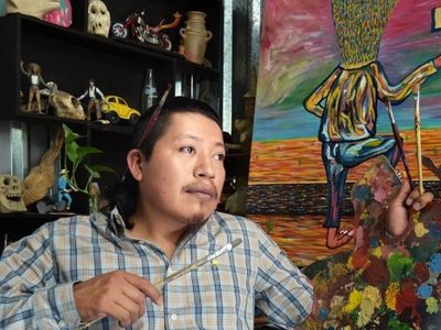 Retiran cargos al artista Filogonio Naxín; llama a la reflexión sobre racismo y discriminación