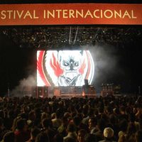 Molotov hace vibrar con su música en el Festival Cervantino