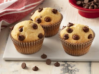 Muffins de leche: sin harina ni azúcar, esponjosos y riquísimos, la receta fácil y perfecta para la merienda