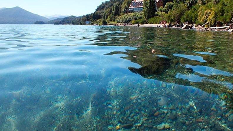 Lago Nahuel Huapi (foto: Twitter).