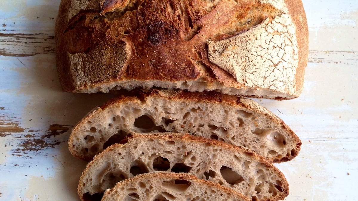 Pasos para hacer pan de masa madre. Fuente: (Instagram)