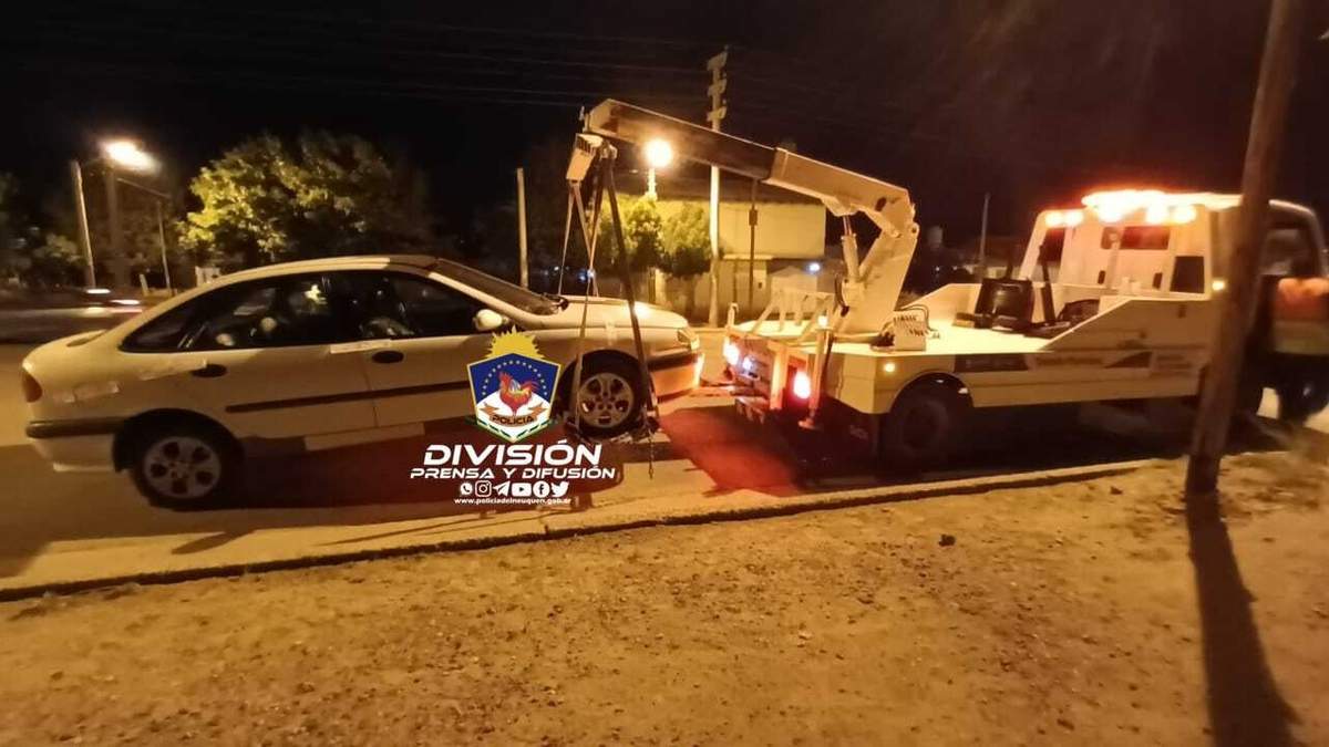 Auto secuestrado en el Oeste capitalino. Fuente: (Prensa Policía)