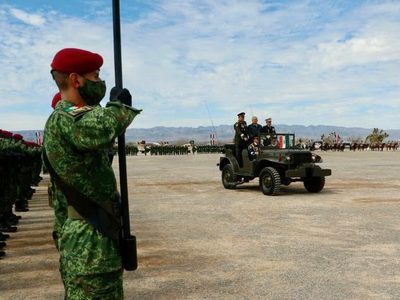 AMLO pide no culpar al Ejército de acciones indebidas, que avergüenzan y manchan a México