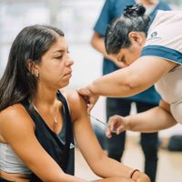 Confirman cómo será el calendario de vacunación contra el dengue en CABA