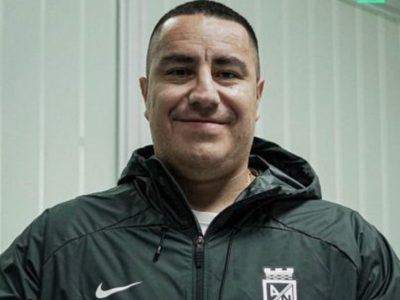 El técnico mexicano Efraín Juárez “calló muchas bocas en Colombia”: prensa deportiva