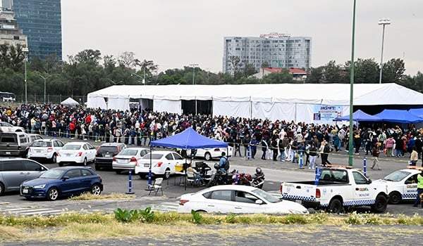 Mega Centro de Vacunación de la UNAM aplicó más de cien mil dosis