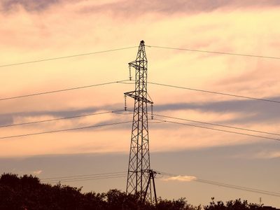 Una falla dejó sin luz a cientos de vecinos de Plottier y anunciaron que habrá más cortes