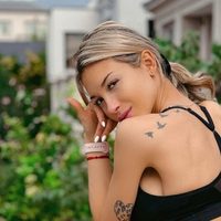Hasta abajo: el entrenamiento de Agustina Gandolfo con el que se lució ante sus seguidores