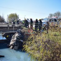 Impactante accidente de un automotor en Ruta Nacional 22