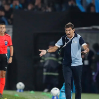Explicó el polémico cambio: qué dijo Gustavo Costas del enojo de Arias tras la victoria de Racing