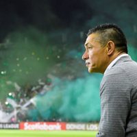 Internan a Nacho Ambriz por complicaciones de covid-19