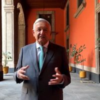 AMLO reaparece en video: “Fue una especie de váguido, un desmayo transitorio"