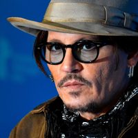 Johnny Depp enfrenta una horrible situación que puede perjudicar su carrera ¡Temen sus fans!