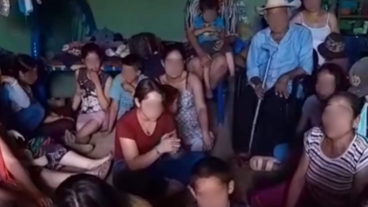 En una serie de videos, los habitantes de la población pidieron el regreso de las fuerzas federales
