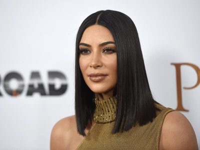 Kim Kardashian deja de lado la polémica y se suma al "Challenge Accepted" con una hermosa foto