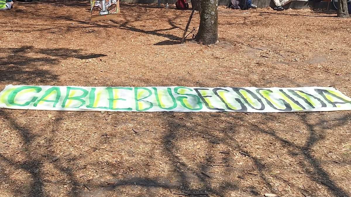 Protesta contra la construcción del cablebús