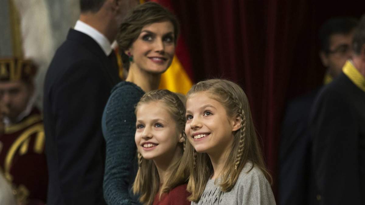 Leonor y Sofía, en el Premio Princesa de Asturias. Fuente: (Instagram)
