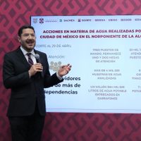 Gobierno de CDMX asegura que el agua en la Benito Juárez está en “parámetros normales y sin olor”.